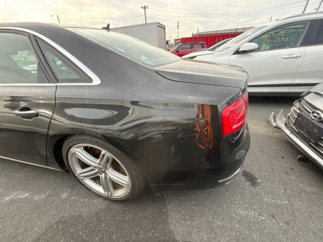 Черный Ауди А8, объемом двигателя 4 л и пробегом 200 тыс. км за 4000 $, фото 12 на Automoto.ua