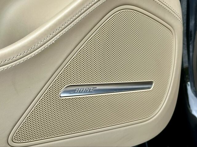 Черный Ауди А8, объемом двигателя 4 л и пробегом 250 тыс. км за 23999 $, фото 18 на Automoto.ua