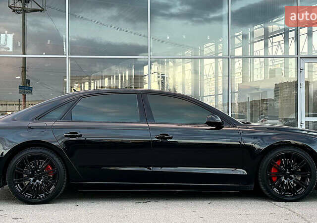 Черный Ауди А8, объемом двигателя 3.99 л и пробегом 181 тыс. км за 22000 $, фото 6 на Automoto.ua