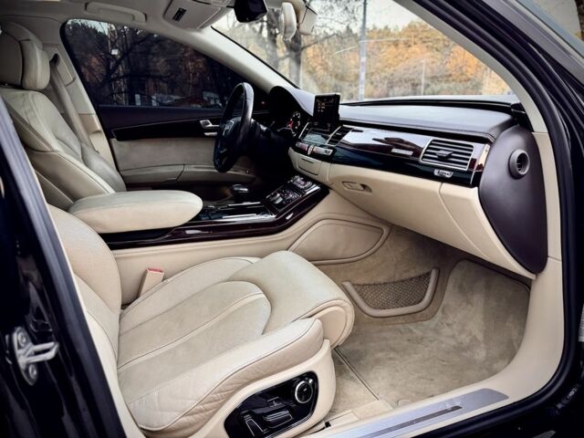 Черный Ауди А8, объемом двигателя 3 л и пробегом 240 тыс. км за 22500 $, фото 10 на Automoto.ua