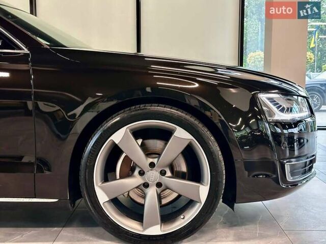 Черный Ауди А8, объемом двигателя 2.97 л и пробегом 323 тыс. км за 23900 $, фото 4 на Automoto.ua