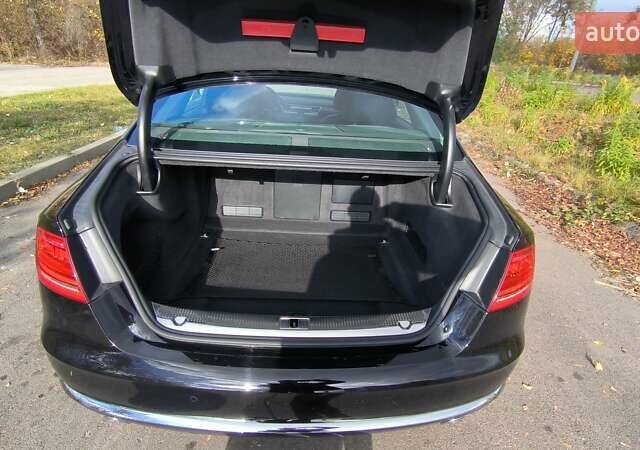 Черный Ауди А8, объемом двигателя 3 л и пробегом 289 тыс. км за 21400 $, фото 90 на Automoto.ua