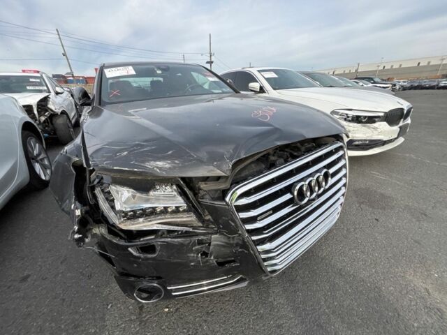 Черный Ауди А8, объемом двигателя 4 л и пробегом 200 тыс. км за 4000 $, фото 18 на Automoto.ua