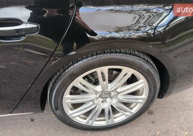 Черный Ауди А8, объемом двигателя 3 л и пробегом 289 тыс. км за 21400 $, фото 60 на Automoto.ua