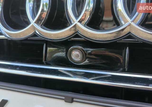 Черный Ауди А8, объемом двигателя 3 л и пробегом 289 тыс. км за 21400 $, фото 55 на Automoto.ua