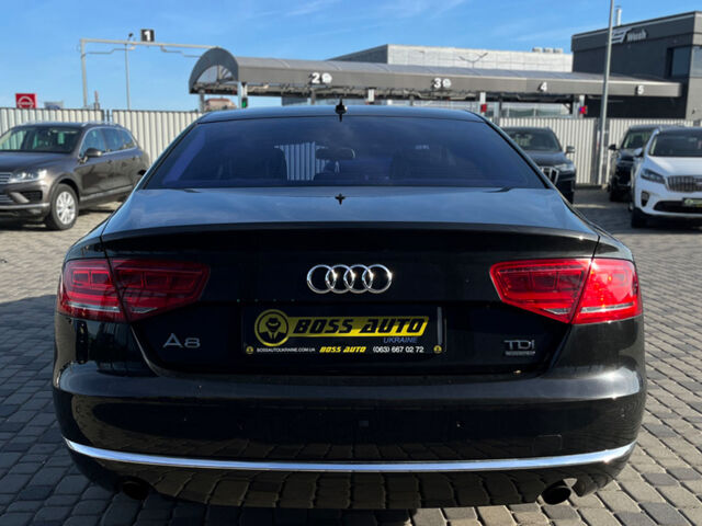Чорний Ауді A8, об'ємом двигуна 3 л та пробігом 375 тис. км за 22790 $, фото 5 на Automoto.ua