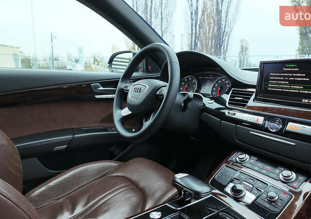 Черный Ауди А8, объемом двигателя 3 л и пробегом 213 тыс. км за 16990 $, фото 1 на Automoto.ua