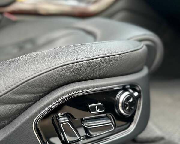 Чорний Ауді A8, об'ємом двигуна 3 л та пробігом 181 тис. км за 16900 $, фото 1 на Automoto.ua
