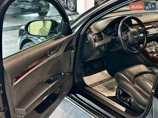 Черный Ауди А8, объемом двигателя 2.97 л и пробегом 323 тыс. км за 24990 $, фото 13 на Automoto.ua