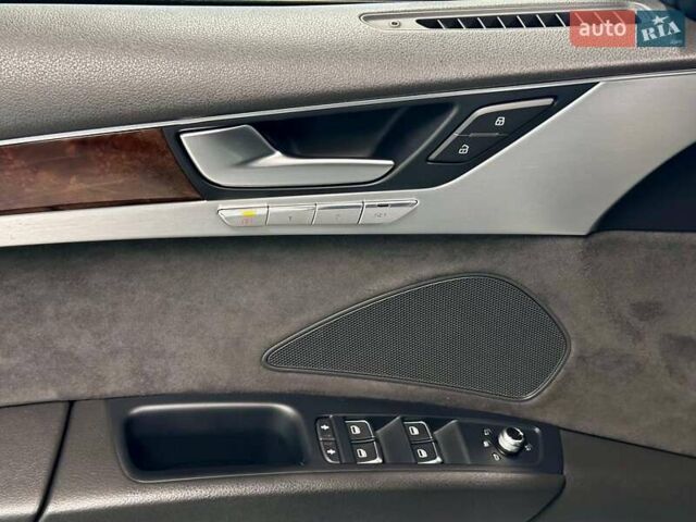 Черный Ауди А8, объемом двигателя 2.97 л и пробегом 323 тыс. км за 23900 $, фото 14 на Automoto.ua