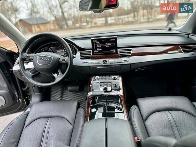 Чорний Ауді A8, об'ємом двигуна 3 л та пробігом 181 тис. км за 16900 $, фото 8 на Automoto.ua