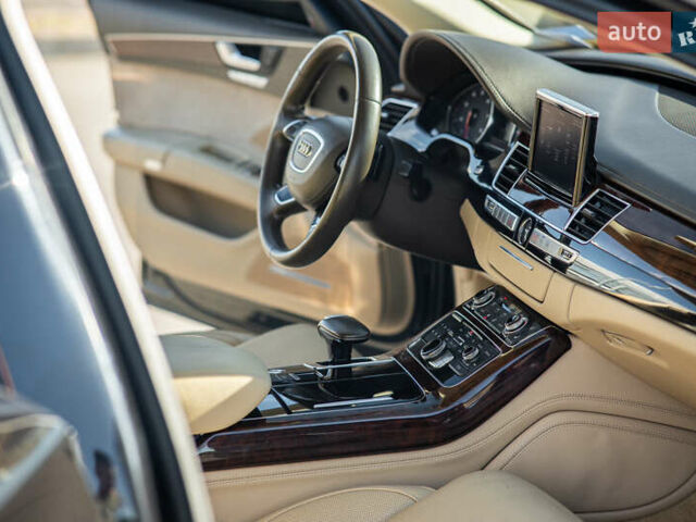 Черный Ауди А8, объемом двигателя 3 л и пробегом 242 тыс. км за 15900 $, фото 42 на Automoto.ua