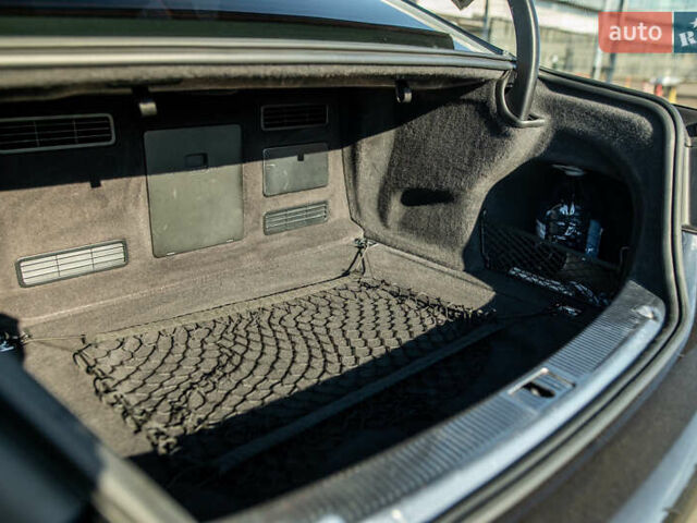 Черный Ауди А8, объемом двигателя 3 л и пробегом 242 тыс. км за 15900 $, фото 53 на Automoto.ua