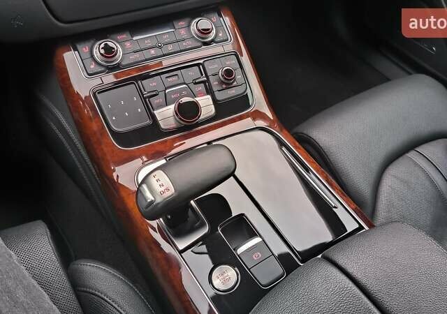 Черный Ауди А8, объемом двигателя 3 л и пробегом 289 тыс. км за 21400 $, фото 39 на Automoto.ua