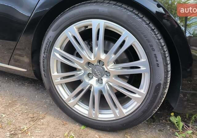 Черный Ауди А8, объемом двигателя 3 л и пробегом 289 тыс. км за 21400 $, фото 61 на Automoto.ua