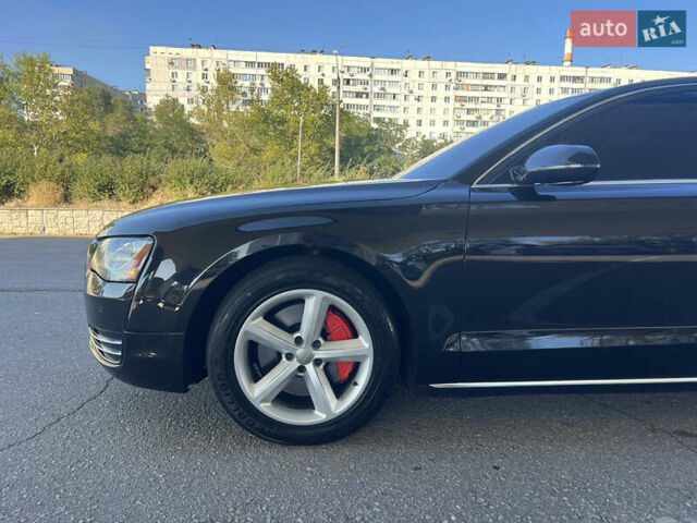 Чорний Ауді A8, об'ємом двигуна 3 л та пробігом 186 тис. км за 18900 $, фото 13 на Automoto.ua