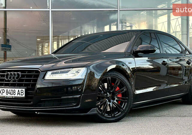 Черный Ауди А8, объемом двигателя 3.99 л и пробегом 181 тыс. км за 22000 $, фото 2 на Automoto.ua