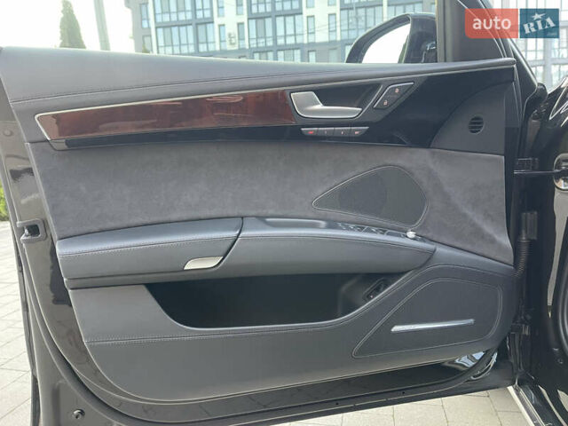 Чорний Ауді A8, об'ємом двигуна 3.99 л та пробігом 56 тис. км за 40000 $, фото 46 на Automoto.ua