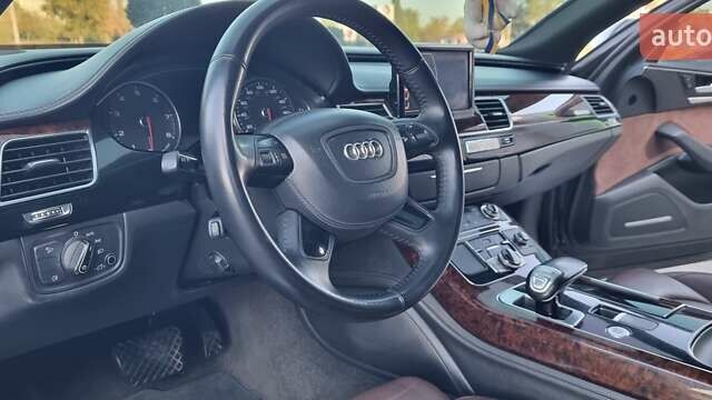 Чорний Ауді A8, об'ємом двигуна 3 л та пробігом 245 тис. км за 23000 $, фото 58 на Automoto.ua