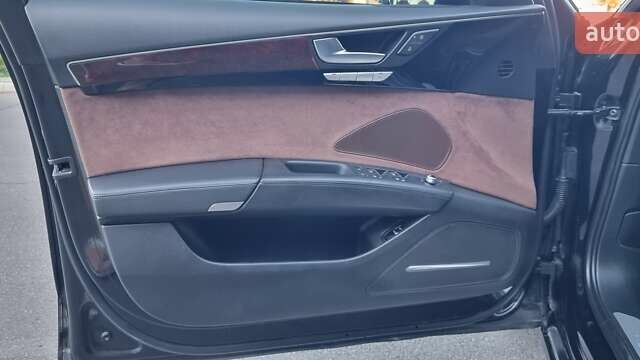 Чорний Ауді A8, об'ємом двигуна 3 л та пробігом 245 тис. км за 23000 $, фото 84 на Automoto.ua