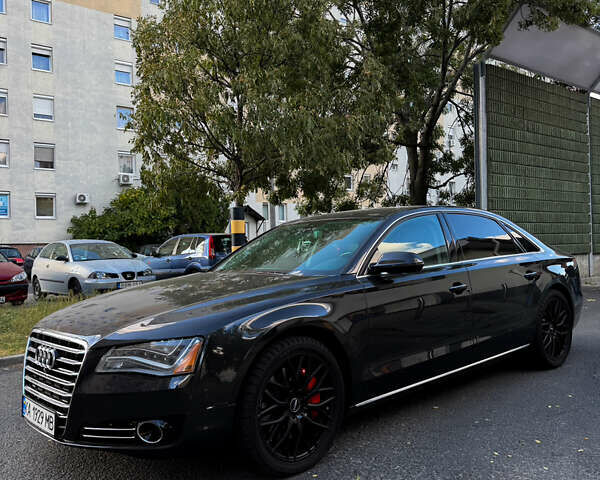 Черный Ауди А8, объемом двигателя 3.99 л и пробегом 153 тыс. км за 23000 $, фото 10 на Automoto.ua