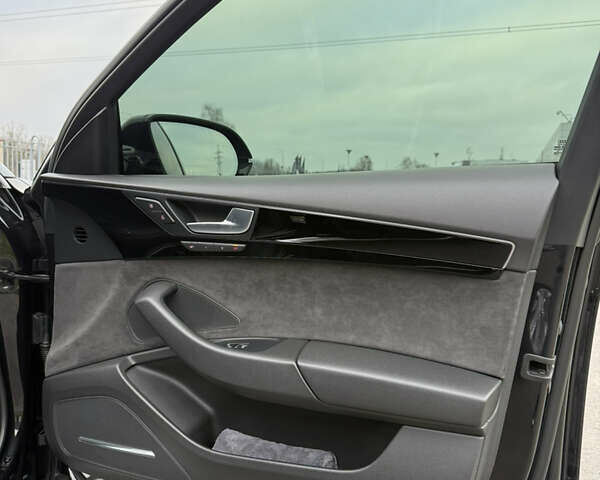 Черный Ауди А8, объемом двигателя 2.97 л и пробегом 86 тыс. км за 31000 $, фото 31 на Automoto.ua