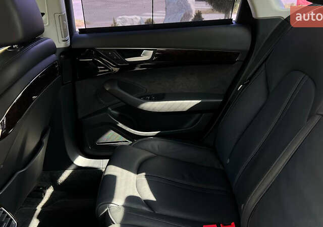 Чорний Ауді A8, об'ємом двигуна 2.97 л та пробігом 170 тис. км за 26500 $, фото 30 на Automoto.ua