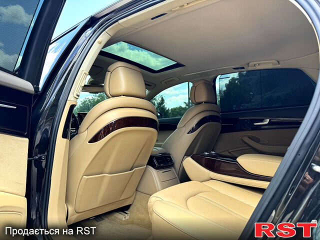 Черный Ауди А8, объемом двигателя 3 л и пробегом 180 тыс. км за 17800 $, фото 7 на Automoto.ua