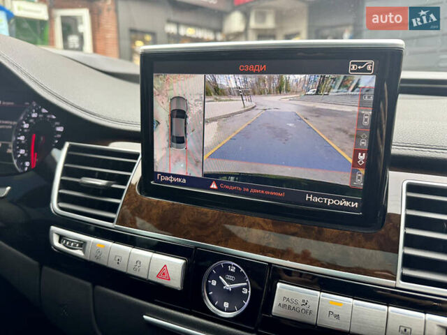 Чорний Ауді A8, об'ємом двигуна 3.99 л та пробігом 256 тис. км за 22999 $, фото 13 на Automoto.ua