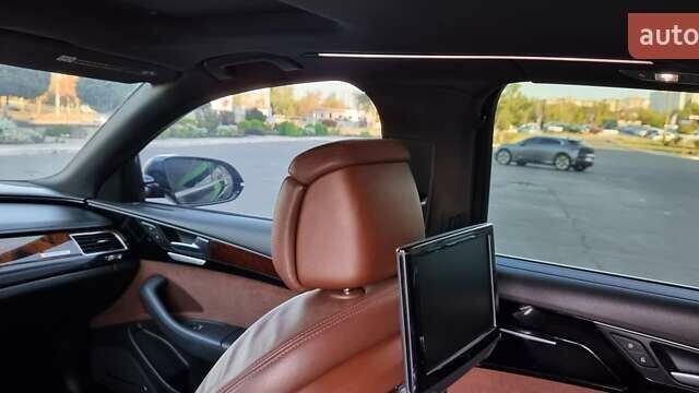 Чорний Ауді A8, об'ємом двигуна 3 л та пробігом 245 тис. км за 23000 $, фото 50 на Automoto.ua