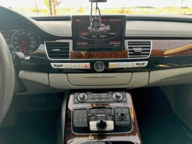 Черный Ауди А8, объемом двигателя 3 л и пробегом 135 тыс. км за 8900 $, фото 13 на Automoto.ua