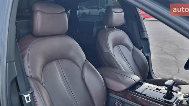Чорний Ауді A8, об'ємом двигуна 3 л та пробігом 245 тис. км за 23000 $, фото 63 на Automoto.ua