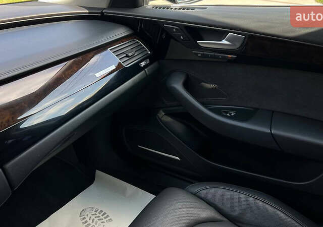 Чорний Ауді A8, об'ємом двигуна 2.97 л та пробігом 170 тис. км за 26500 $, фото 17 на Automoto.ua