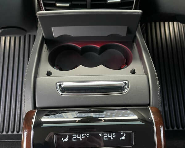 Чорний Ауді A8, об'ємом двигуна 3.99 л та пробігом 56 тис. км за 40000 $, фото 71 на Automoto.ua