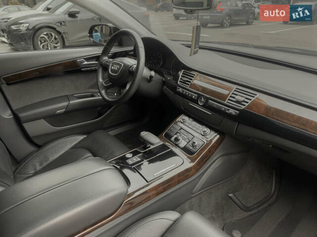Черный Ауди А8, объемом двигателя 3 л и пробегом 183 тыс. км за 18200 $, фото 38 на Automoto.ua