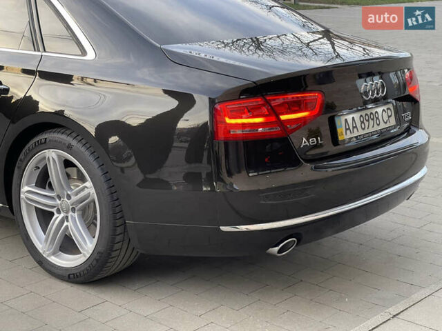 Чорний Ауді A8, об'ємом двигуна 3.99 л та пробігом 56 тис. км за 40000 $, фото 8 на Automoto.ua