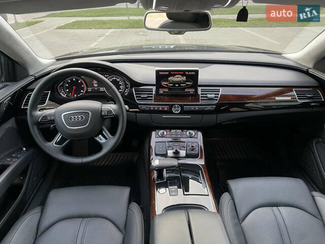 Чорний Ауді A8, об'ємом двигуна 3.99 л та пробігом 56 тис. км за 40000 $, фото 26 на Automoto.ua