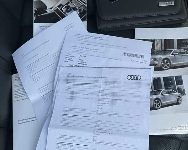 Чорний Ауді A8, об'ємом двигуна 3.99 л та пробігом 56 тис. км за 40000 $, фото 186 на Automoto.ua
