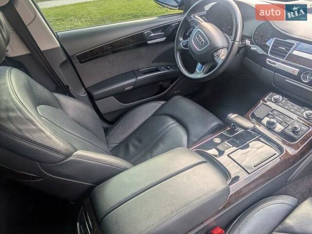 Черный Ауди А8, объемом двигателя 3 л и пробегом 120 тыс. км за 20900 $, фото 5 на Automoto.ua