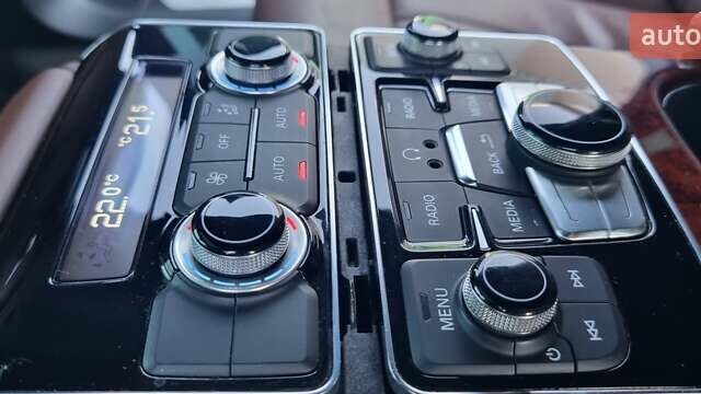 Ауді A8 2014 у Кривому Розі на Automoto.ua Чорний Ауді A8, об'ємом двигуна 3 л та пробігом 245 тис. км за 19000 $, фото 61 на Automoto.ua