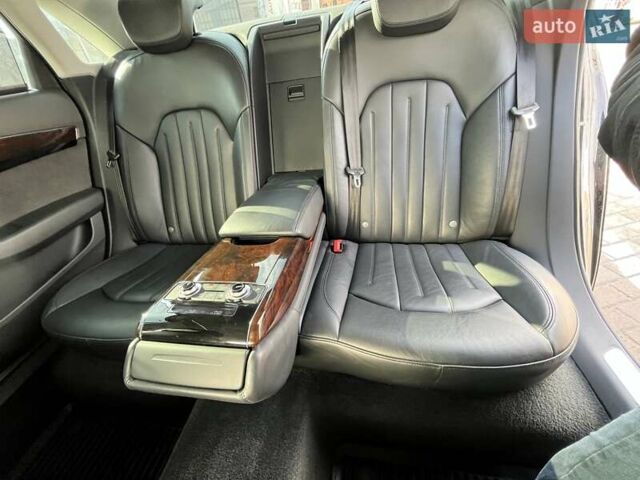 Черный Ауди А8, объемом двигателя 3 л и пробегом 172 тыс. км за 28000 $, фото 16 на Automoto.ua