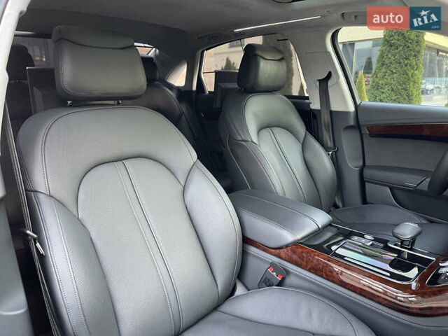 Чорний Ауді A8, об'ємом двигуна 3.99 л та пробігом 56 тис. км за 40000 $, фото 139 на Automoto.ua