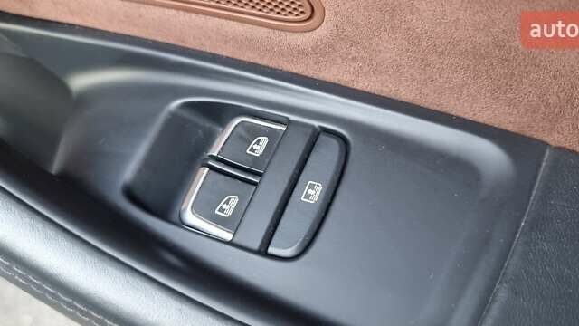 Ауді A8 2014 у Кривому Розі на Automoto.ua Чорний Ауді A8, об'ємом двигуна 3 л та пробігом 245 тис. км за 19000 $, фото 70 на Automoto.ua