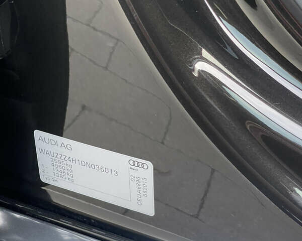 Чорний Ауді A8, об'ємом двигуна 3.99 л та пробігом 56 тис. км за 40000 $, фото 36 на Automoto.ua