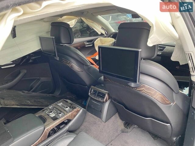 Черный Ауди А8, объемом двигателя 3 л и пробегом 2 тыс. км за 15900 $, фото 13 на Automoto.ua