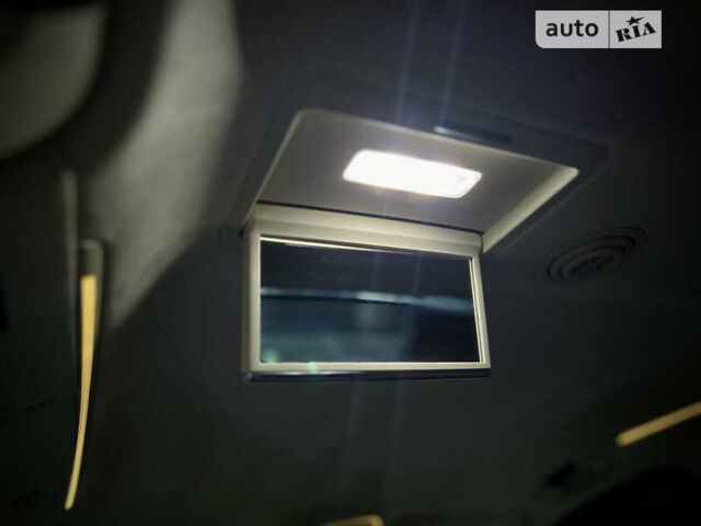 Черный Ауди А8, объемом двигателя 3.99 л и пробегом 163 тыс. км за 165000 $, фото 45 на Automoto.ua
