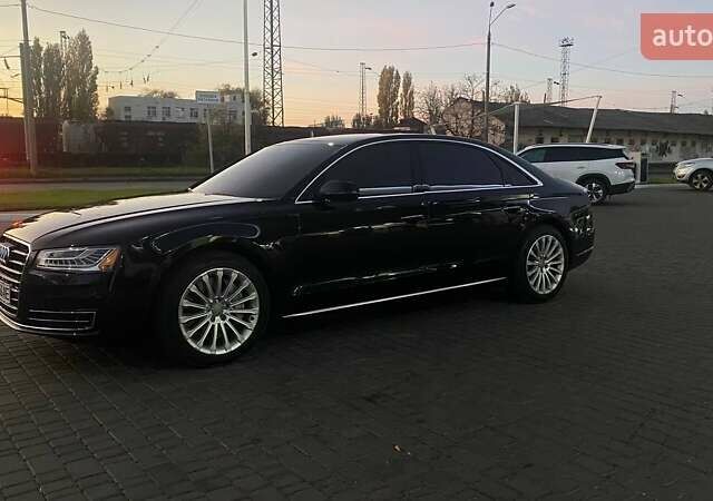 Черный Ауди А8, объемом двигателя 3.99 л и пробегом 170 тыс. км за 25000 $, фото 22 на Automoto.ua