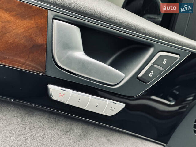 Чорний Ауді A8, об'ємом двигуна 3 л та пробігом 274 тис. км за 18700 $, фото 33 на Automoto.ua