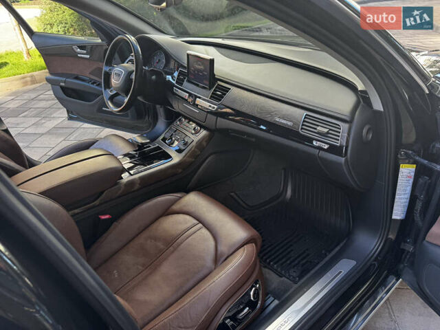 Черный Ауди А8, объемом двигателя 3 л и пробегом 193 тыс. км за 22500 $, фото 24 на Automoto.ua