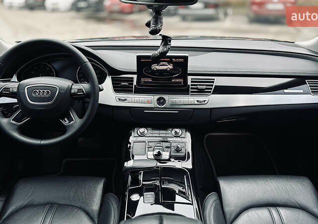 Черный Ауди А8, объемом двигателя 3 л и пробегом 189 тыс. км за 19300 $, фото 11 на Automoto.ua